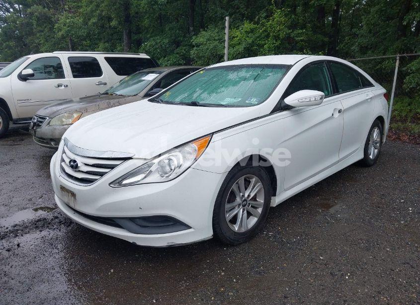 Photo 2 of 2014 Hyundai Sonata GLS (VIN 5NPEB4ACXEH865083)