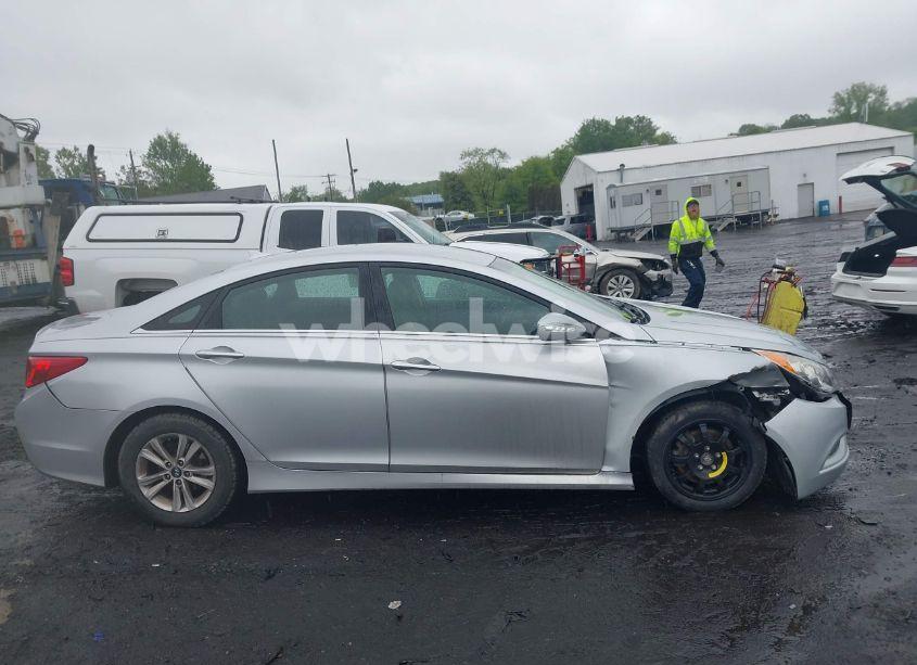 Photo 13 of 2014 Hyundai Sonata GLS (VIN 5NPEB4ACXEH868758)