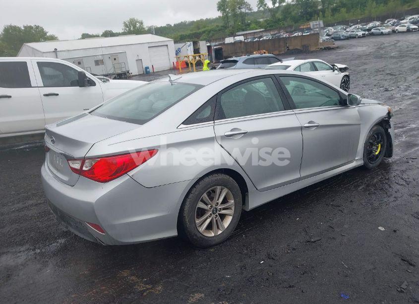 Photo 4 of 2014 Hyundai Sonata GLS (VIN 5NPEB4ACXEH868758)