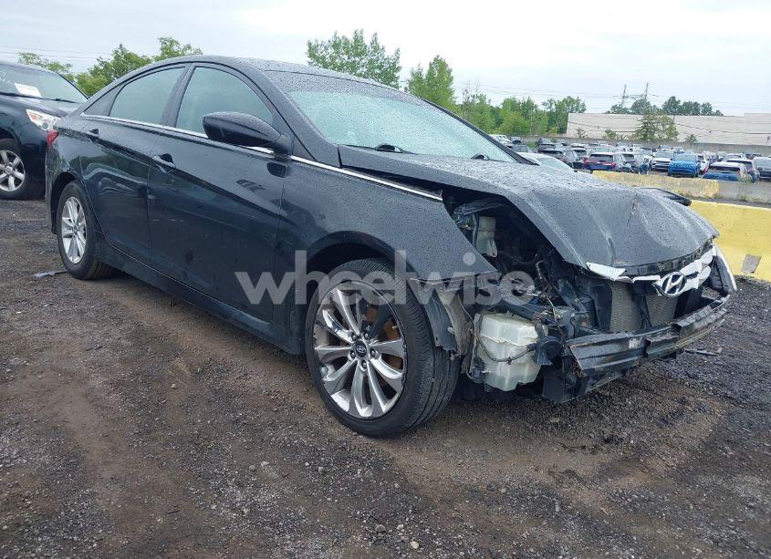 2014 Hyundai Sonata GLS (VIN 5NPEB4ACXEH880831) main photo