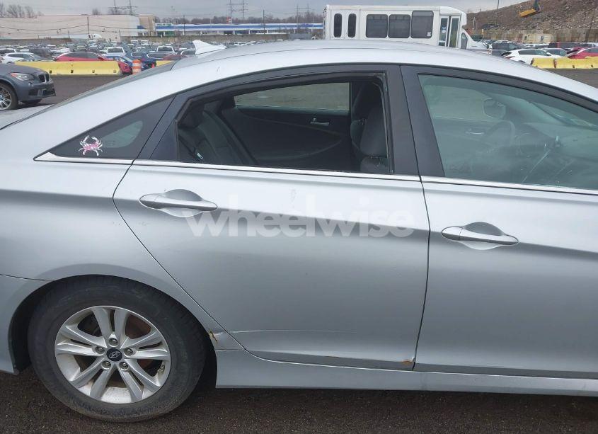 Photo 14 of 2014 Hyundai Sonata GLS (VIN 5NPEB4ACXEH888900)