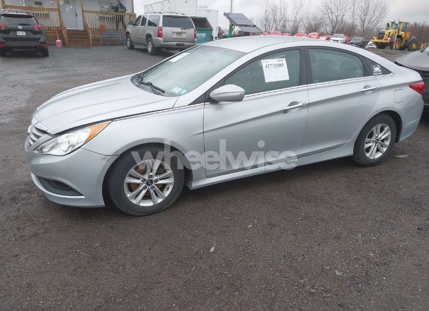 Photo 2 of 2014 Hyundai Sonata GLS (VIN 5NPEB4ACXEH888900)