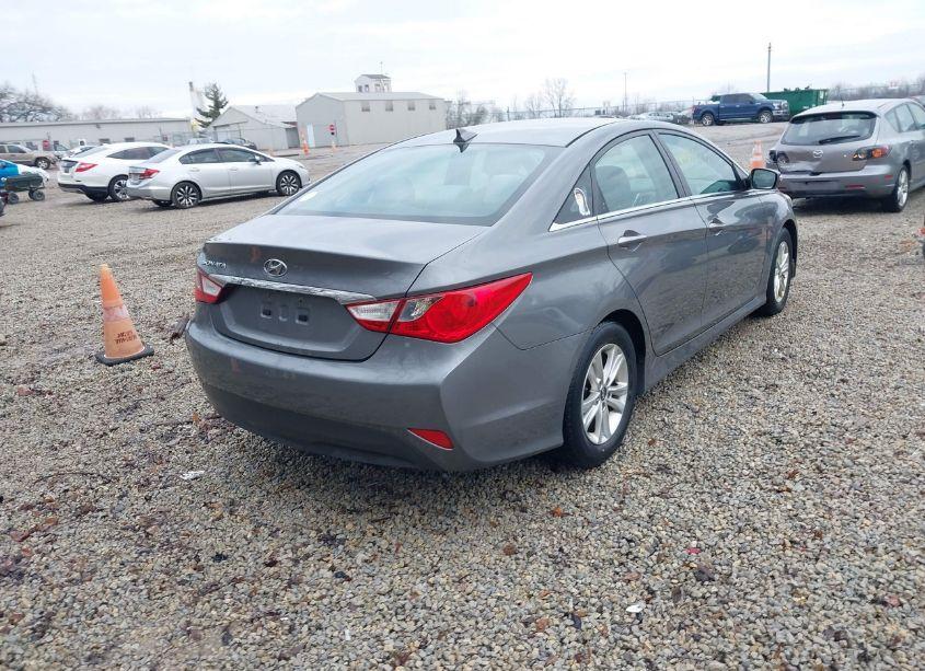Photo 4 of 2014 Hyundai Sonata GLS (VIN 5NPEB4ACXEH899444)
