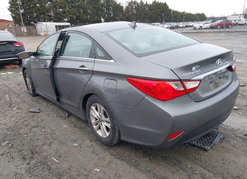 Photo 3 of 2014 Hyundai Sonata GLS (VIN 5NPEB4ACXEH903492)