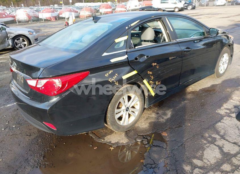 Photo 4 of 2014 Hyundai Sonata GLS (VIN 5NPEB4ACXEH944186)