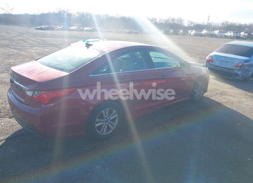 Photo 4 of 2014 Hyundai Sonata GLS (VIN 5NPEB4ACXEH945323)