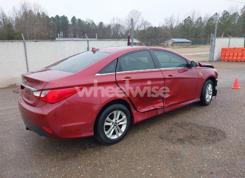 Photo 4 of 2014 Hyundai Sonata GLS (VIN 5NPEB4ACXEH947394)