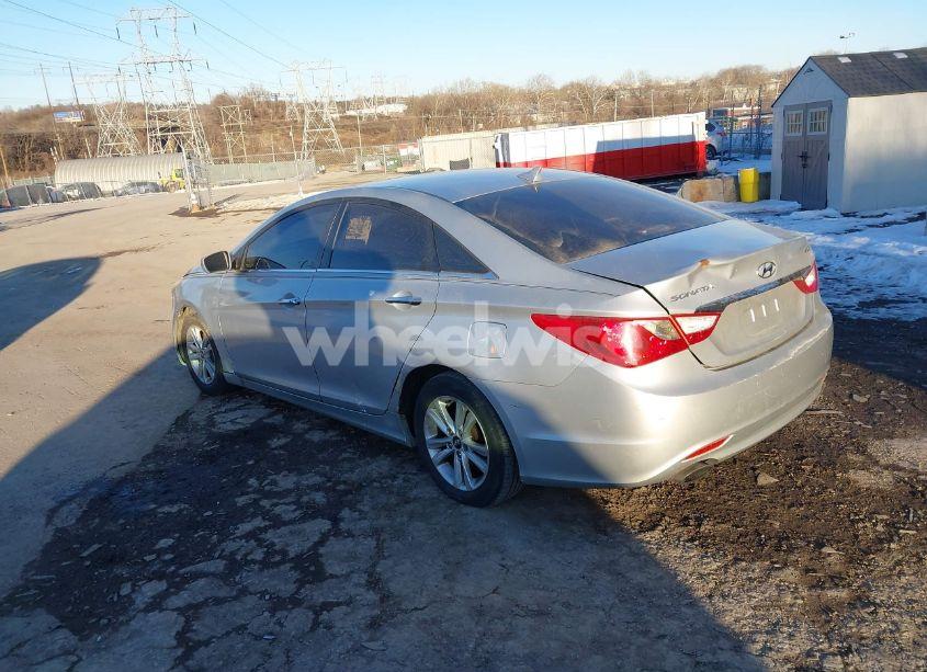 Photo 3 of 2011 Hyundai Sonata SE 2.0T (VIN 5NPEC4AB0BH168988)