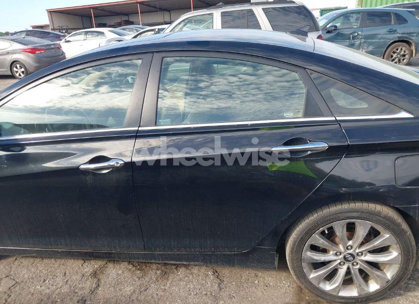 Photo 13 of 2011 Hyundai Sonata LIMITED 2.0T (VIN 5NPEC4AB0BH234777)