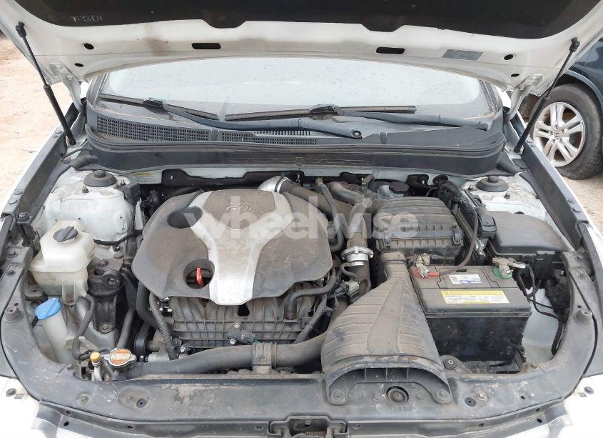 Photo 10 of 2011 Hyundai Sonata LIMITED 2.0T (VIN 5NPEC4AB0BH270162)