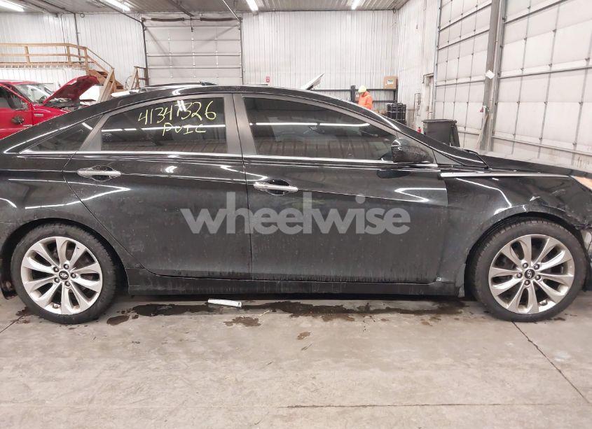 Photo 13 of 2012 Hyundai Sonata SE 2.0T (VIN 5NPEC4AB0CH422815)