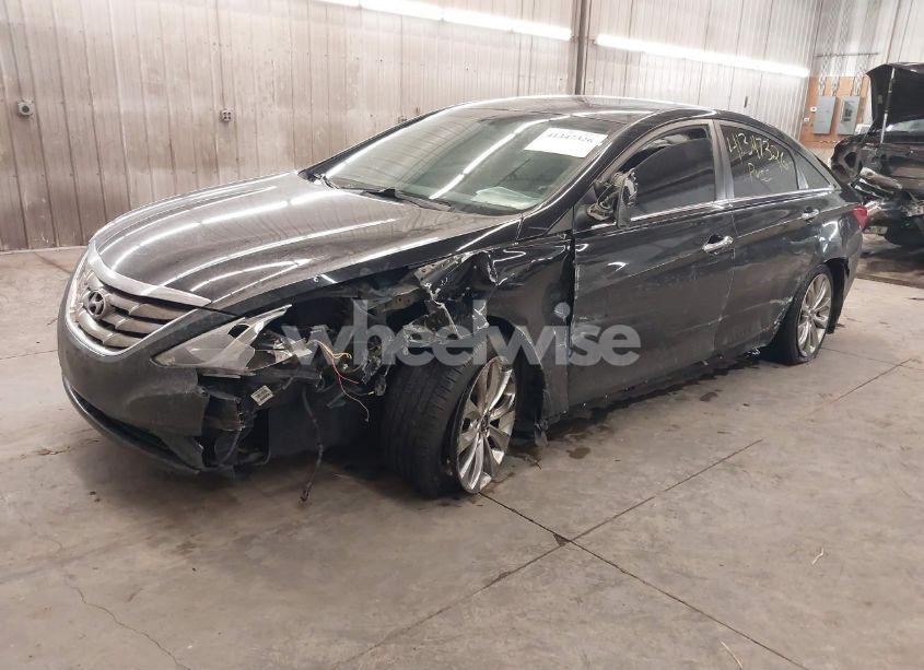 Photo 2 of 2012 Hyundai Sonata SE 2.0T (VIN 5NPEC4AB0CH422815)