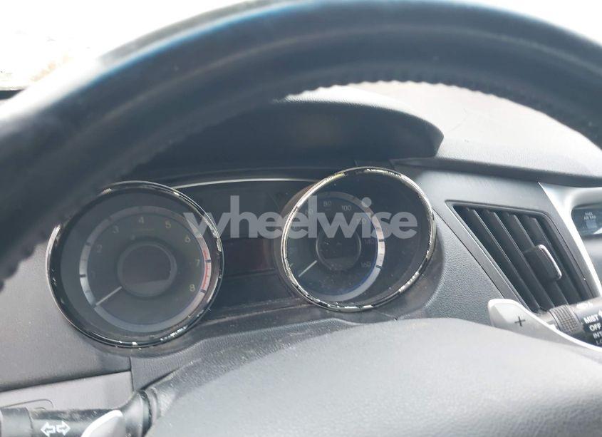 Photo 7 of 2013 Hyundai Sonata SE 2.0T (VIN 5NPEC4AB0DH733792)