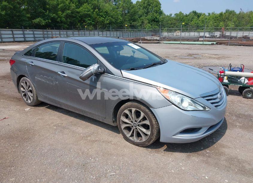 2013 Hyundai Sonata SE 2.0T (VIN 5NPEC4AB0DH789022) main photo