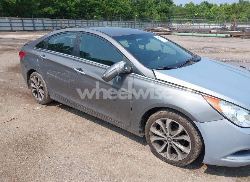 Photo 6 of 2013 Hyundai Sonata SE 2.0T (VIN 5NPEC4AB0DH789022)