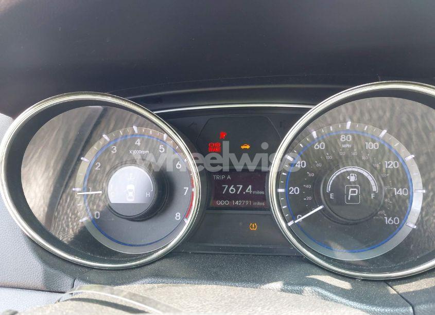 Photo 7 of 2013 Hyundai Sonata SE 2.0T (VIN 5NPEC4AB0DH789022)