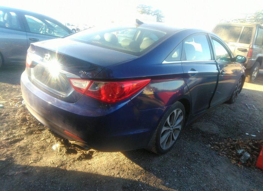Photo 4 of 2013 Hyundai Sonata SE 2.0T (VIN 5NPEC4AB0DH805137)
