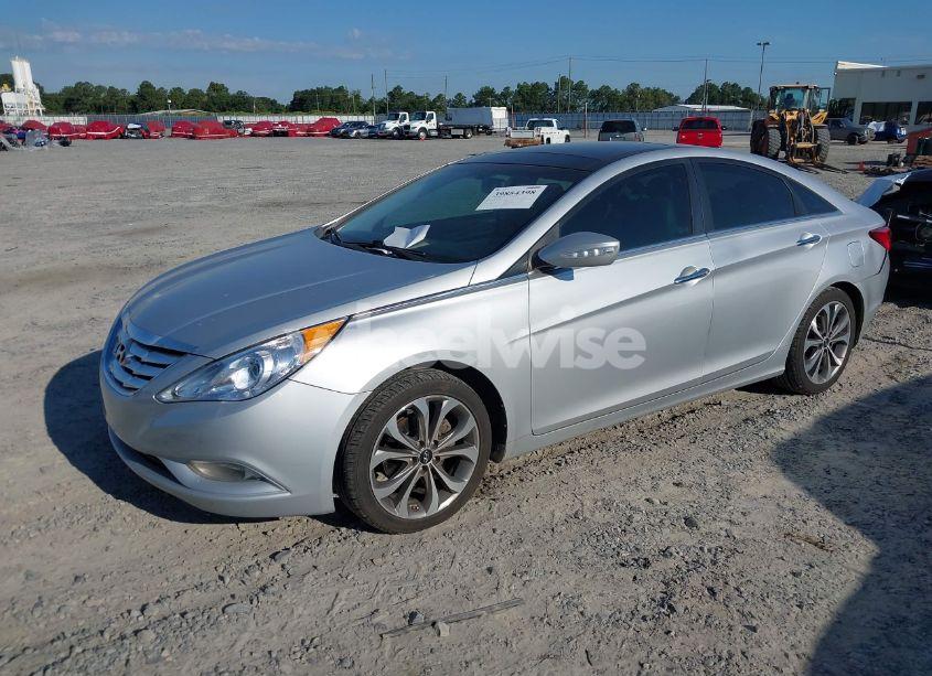 Photo 2 of 2013 Hyundai Sonata LIMITED 2.0T (VIN 5NPEC4AB0DH806580)