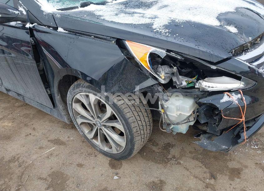 Photo 17 of 2014 Hyundai Sonata SE 2.0T (VIN 5NPEC4AB0EH841654)