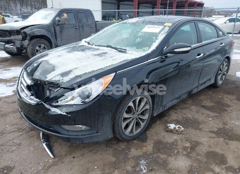 Photo 2 of 2014 Hyundai Sonata SE 2.0T (VIN 5NPEC4AB0EH841654)