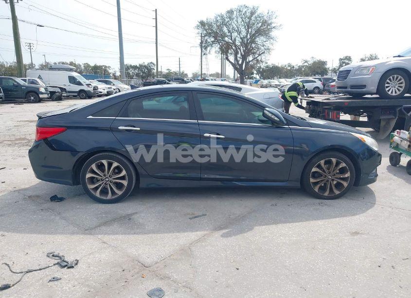 Photo 13 of 2014 Hyundai Sonata SE 2.0T (VIN 5NPEC4AB0EH935405)