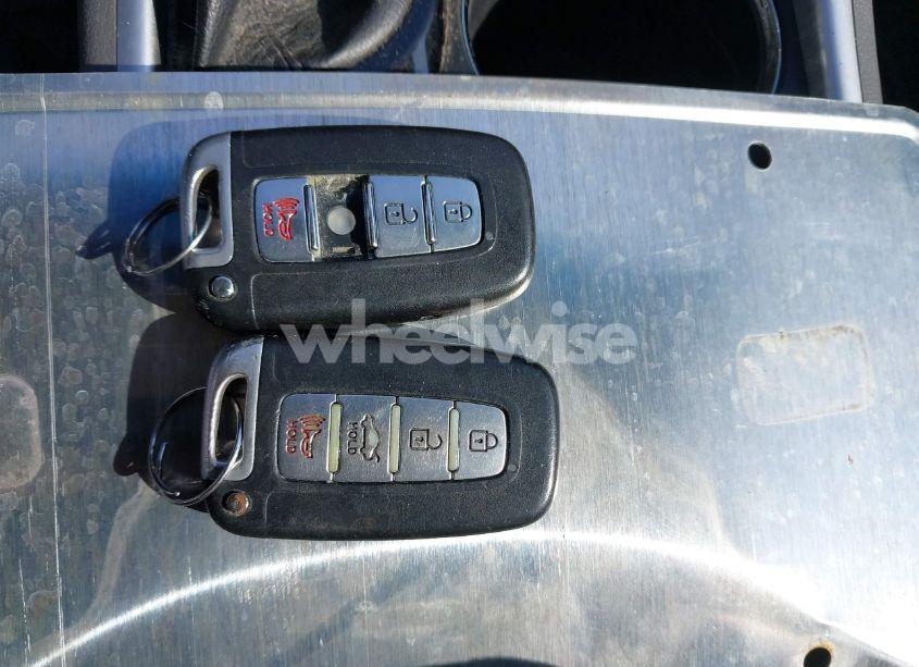 Photo 11 of 2011 Hyundai Sonata SE 2.0T (VIN 5NPEC4AB1BH192975)