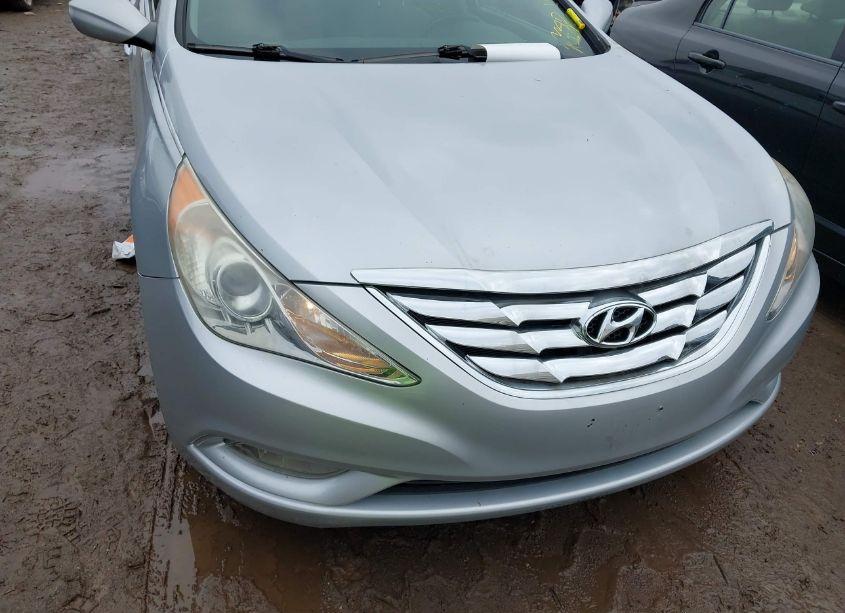 Photo 6 of 2011 Hyundai Sonata SE 2.0T (VIN 5NPEC4AB1BH206227)