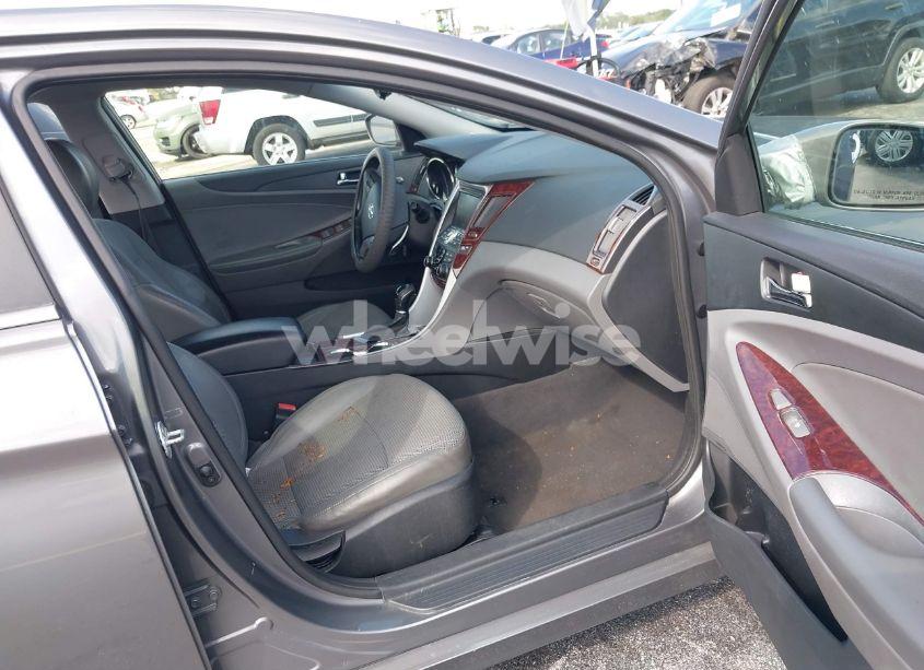 Photo 5 of 2012 Hyundai Sonata SE 2.0T (VIN 5NPEC4AB1CH368229)
