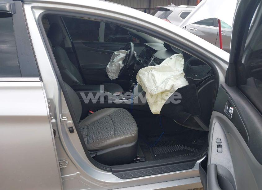 Photo 5 of 2012 Hyundai Sonata SE 2.0T (VIN 5NPEC4AB1CH416134)