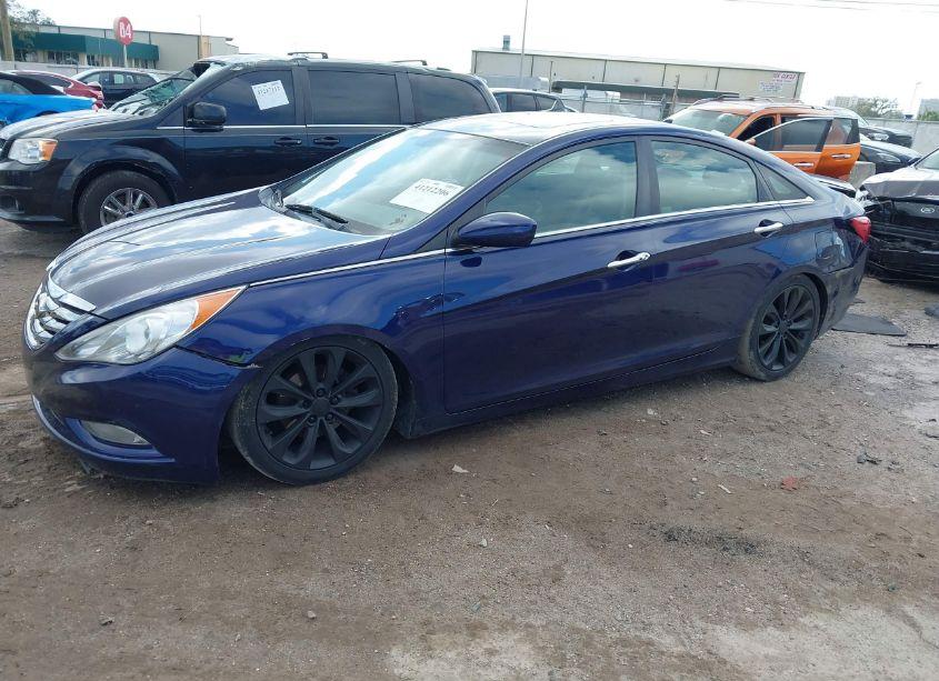 Photo 2 of 2012 Hyundai Sonata SE 2.0T (VIN 5NPEC4AB1CH419552)
