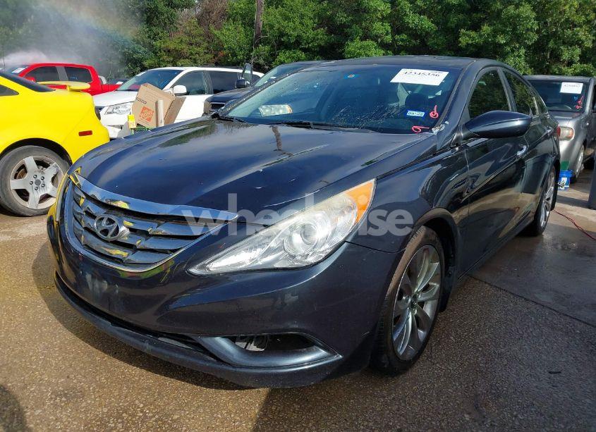 Photo 2 of 2012 Hyundai Sonata SE 2.0T (VIN 5NPEC4AB1CH429840)
