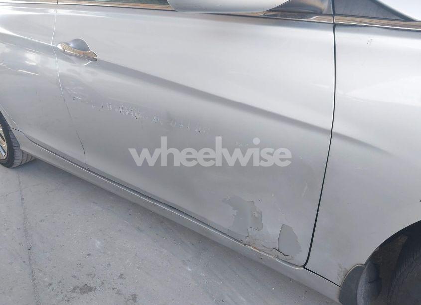 Photo 12 of 2012 Hyundai Sonata SE 2.0T (VIN 5NPEC4AB1CH469416)