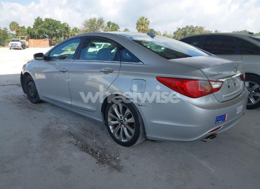 Photo 3 of 2012 Hyundai Sonata SE 2.0T (VIN 5NPEC4AB1CH469416)