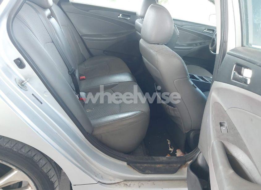 Photo 8 of 2012 Hyundai Sonata SE 2.0T (VIN 5NPEC4AB1CH469416)