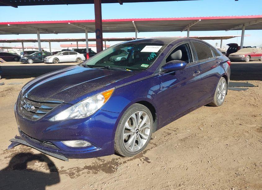 Photo 2 of 2013 Hyundai Sonata SE 2.0T (VIN 5NPEC4AB1DH620904)