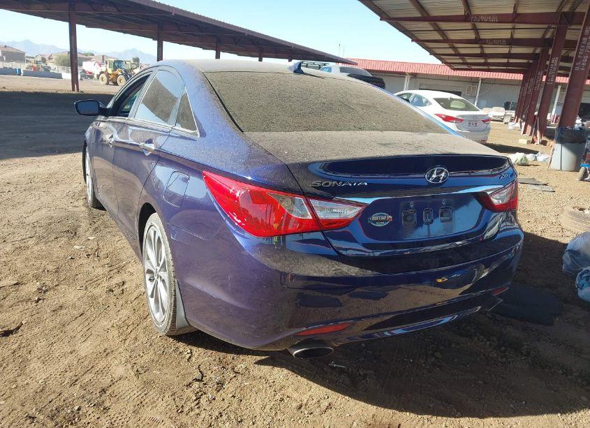 Photo 3 of 2013 Hyundai Sonata SE 2.0T (VIN 5NPEC4AB1DH620904)