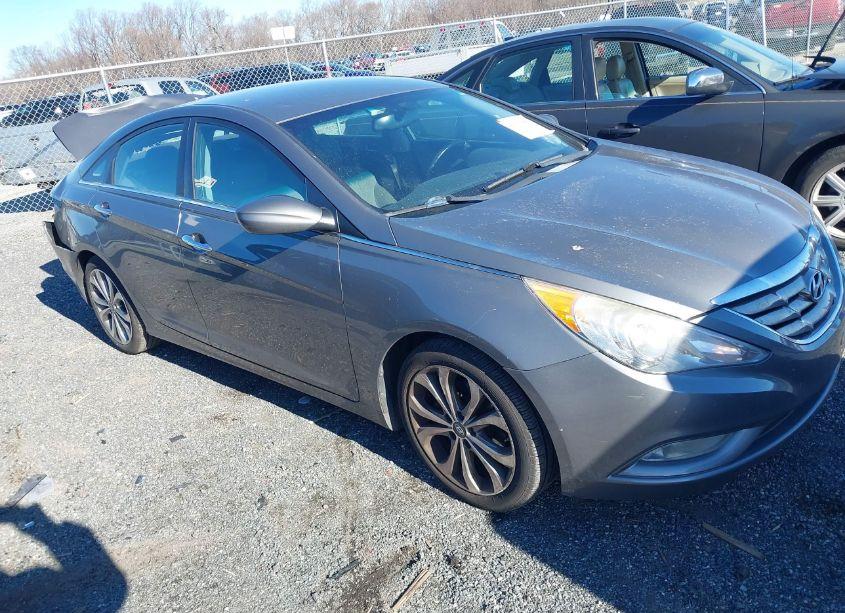 2013 Hyundai Sonata SE 2.0T (VIN 5NPEC4AB1DH802716) main photo
