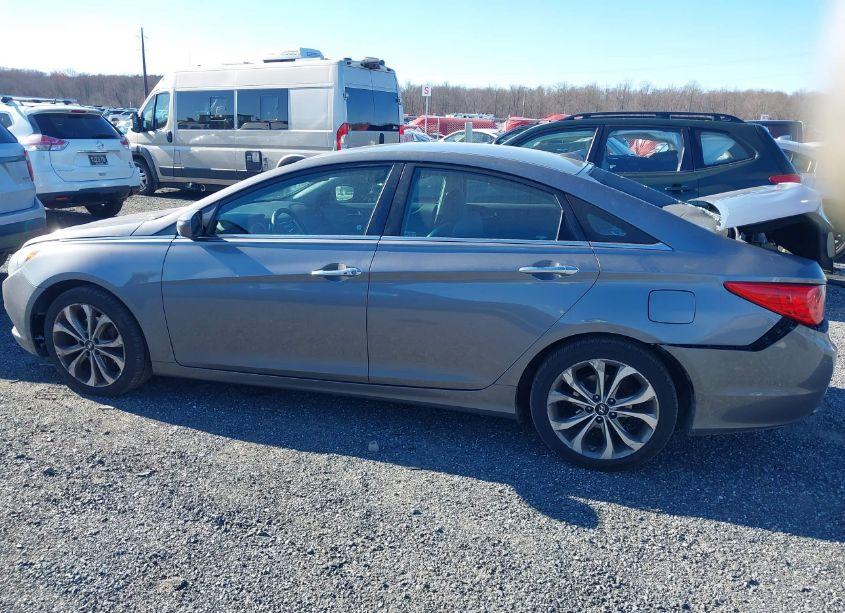 Photo 14 of 2013 Hyundai Sonata SE 2.0T (VIN 5NPEC4AB1DH802716)