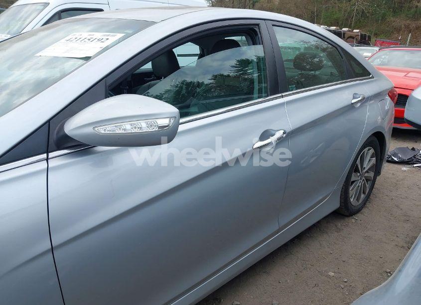 Photo 15 of 2014 Hyundai Sonata LIMITED 2.0T (VIN 5NPEC4AB1EH876414)