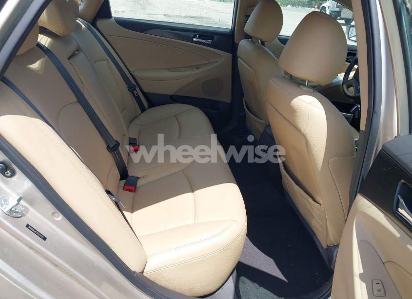 Photo 8 of 2011 Hyundai Sonata LIMITED 2.0T (VIN 5NPEC4AB2BH201103)