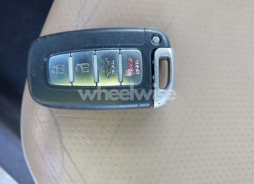 Photo 11 of 2011 Hyundai Sonata LIMITED 2.0T (VIN 5NPEC4AB2BH225255)