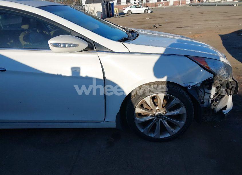 Photo 12 of 2011 Hyundai Sonata LIMITED 2.0T (VIN 5NPEC4AB2BH225255)
