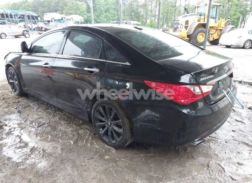 Photo 3 of 2011 Hyundai Sonata SE 2.0T (VIN 5NPEC4AB2BH243352)