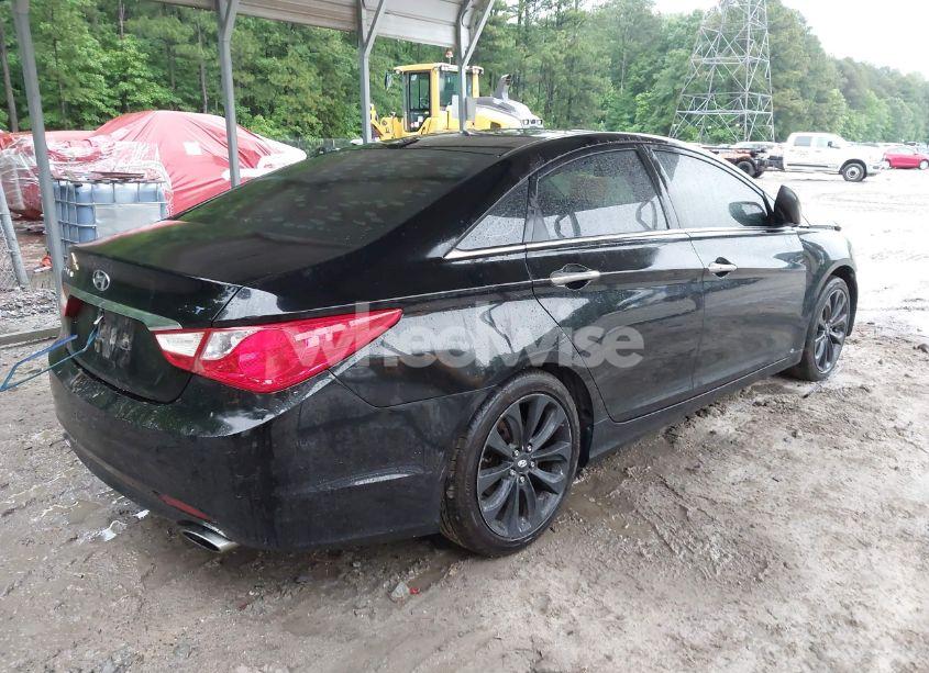 Photo 4 of 2011 Hyundai Sonata SE 2.0T (VIN 5NPEC4AB2BH243352)