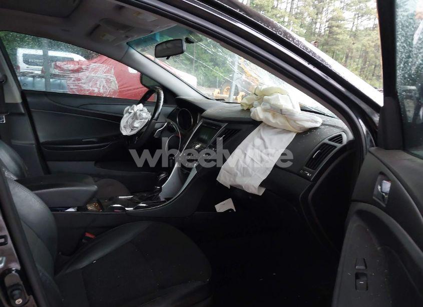 Photo 5 of 2011 Hyundai Sonata SE 2.0T (VIN 5NPEC4AB2BH243352)