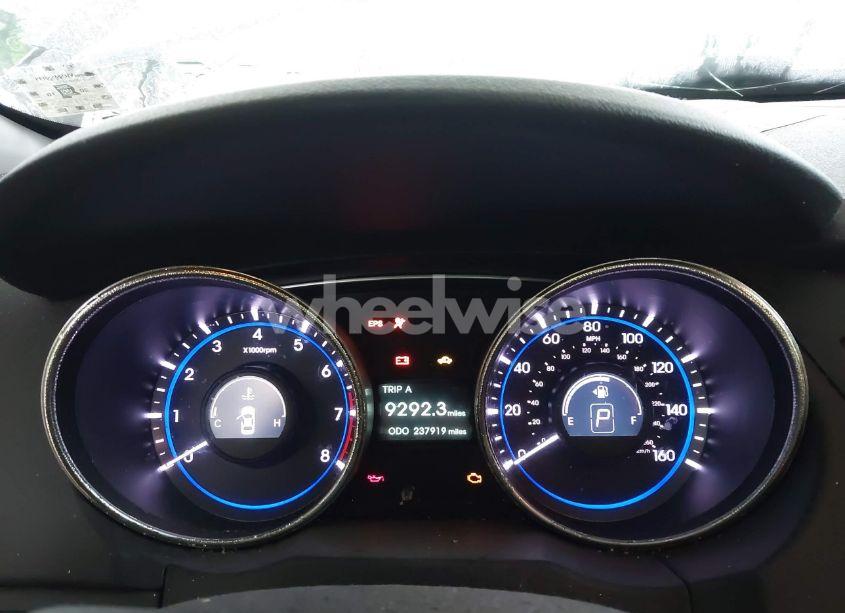 Photo 7 of 2011 Hyundai Sonata SE 2.0T (VIN 5NPEC4AB2BH243352)