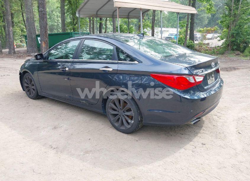 Photo 3 of 2012 Hyundai Sonata SE 2.0T (VIN 5NPEC4AB2CH348426)