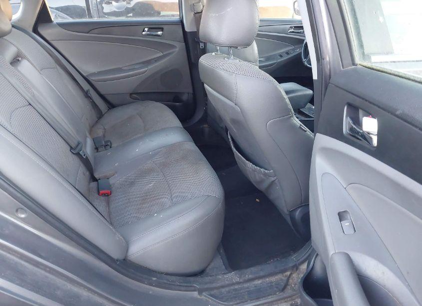 Photo 8 of 2012 Hyundai Sonata SE 2.0T (VIN 5NPEC4AB2CH421696)