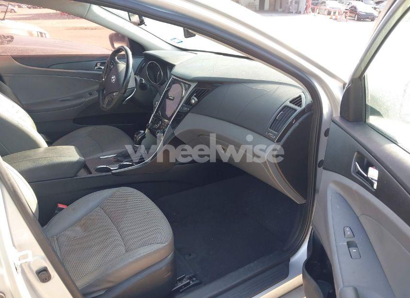 Photo 5 of 2012 Hyundai Sonata SE 2.0T (VIN 5NPEC4AB2CH458943)