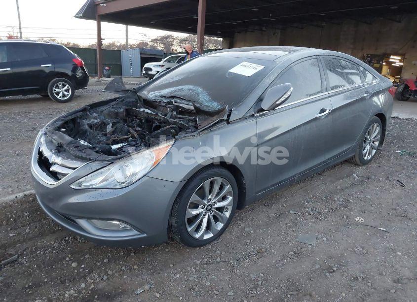 Photo 2 of 2012 Hyundai Sonata LIMITED 2.0T (VIN 5NPEC4AB2CH500043)